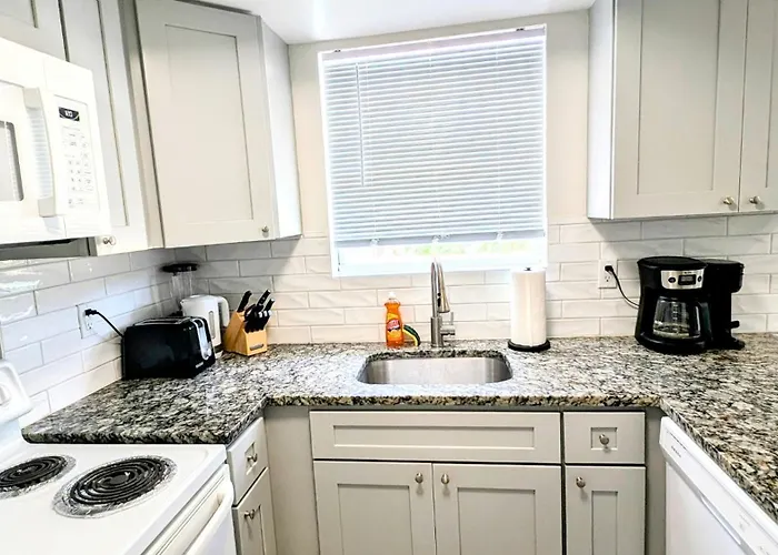 Apartment 2br Tropical Retreat A 3mins To Clearwater Beach